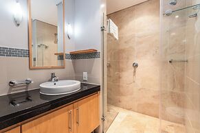 Mountain Marina Luxury Apartments
