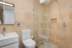 Mountain Marina Luxury Apartments