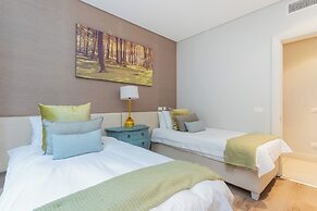 Mountain Marina Luxury Apartments