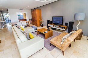 Mountain Marina Luxury Apartments