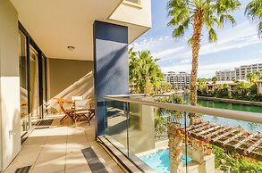 Mountain Marina Luxury Apartments