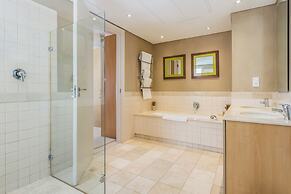 Mountain Marina Luxury Apartments