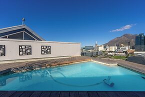 Mountain Marina Luxury Apartments