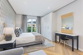 Mountain Marina Luxury Apartments