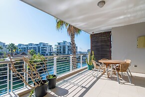 Mountain Marina Luxury Apartments