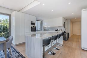 Mountain Marina Luxury Apartments
