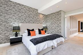 Mountain Marina Luxury Apartments