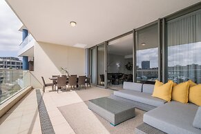Mountain Marina Luxury Apartments