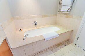 Mountain Marina Luxury Apartments