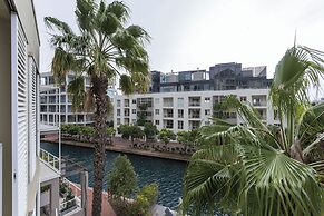 Mountain Marina Luxury Apartments
