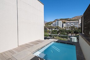 Mountain Marina Luxury Apartments