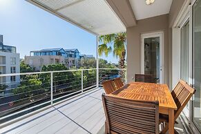 Mountain Marina Luxury Apartments