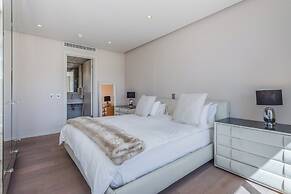 Mountain Marina Luxury Apartments
