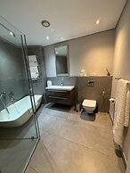 Mountain Marina Luxury Apartments