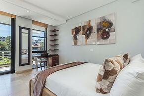 Mountain Marina Luxury Apartments