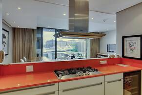 Mountain Marina Luxury Apartments