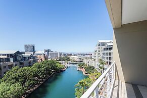 Mountain Marina Luxury Apartments