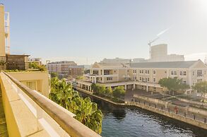Mountain Marina Luxury Apartments