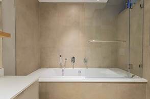 Mountain Marina Luxury Apartments