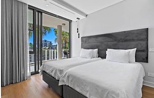 Mountain Marina Luxury Apartments