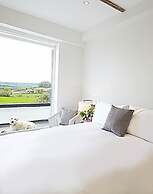 Live and Let Live Inn