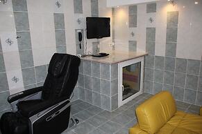 Alpari Hotel