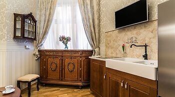 Exclusive Royal Apartments