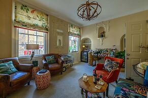Darwin's Townhouse