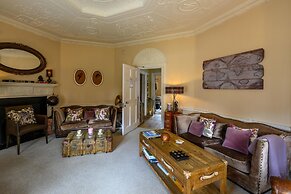 Darwin's Townhouse