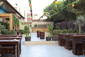 The Sanrock By Le Reve Hotels