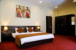 Tomu's Hotel