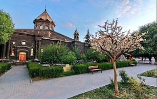 Tomu's Hotel