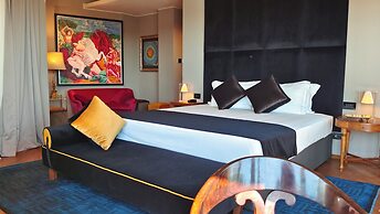 Triviho Hotel