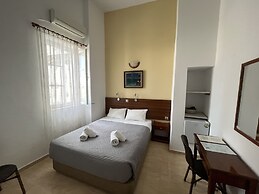 Eleni Rooms