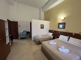 Eleni Rooms