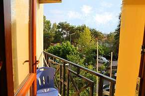 Ugur Hotel