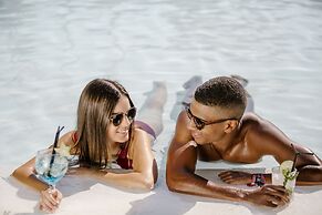 Tu&Me Resort - Adults Only