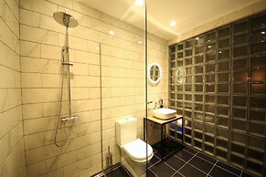 Avangarda Suites