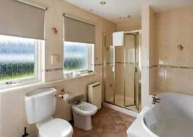 Loch Ness Cottages