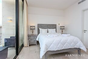 Oceana by Farniente