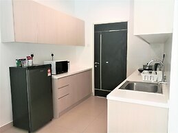 ETM Midhill Comfy Studio Room