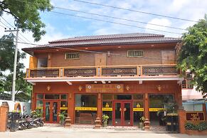 Shwe Nadi Guest House