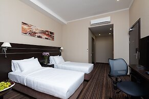 Armat Hotel