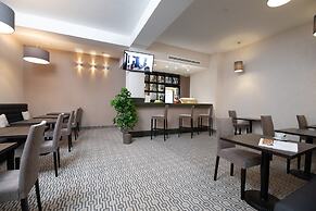 Armat Hotel