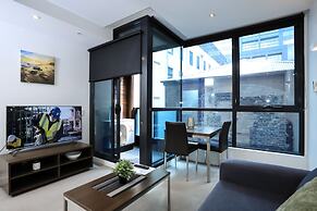 Flinders Street Apartments