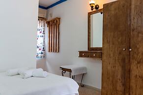 Delos Beach Hotel