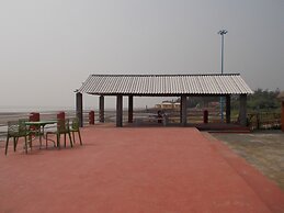 Arya Beach Resort