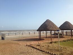 Arya Beach Resort