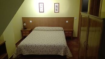 Hotel Puente de Piedra