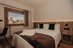 La Trobada Hotel Sport